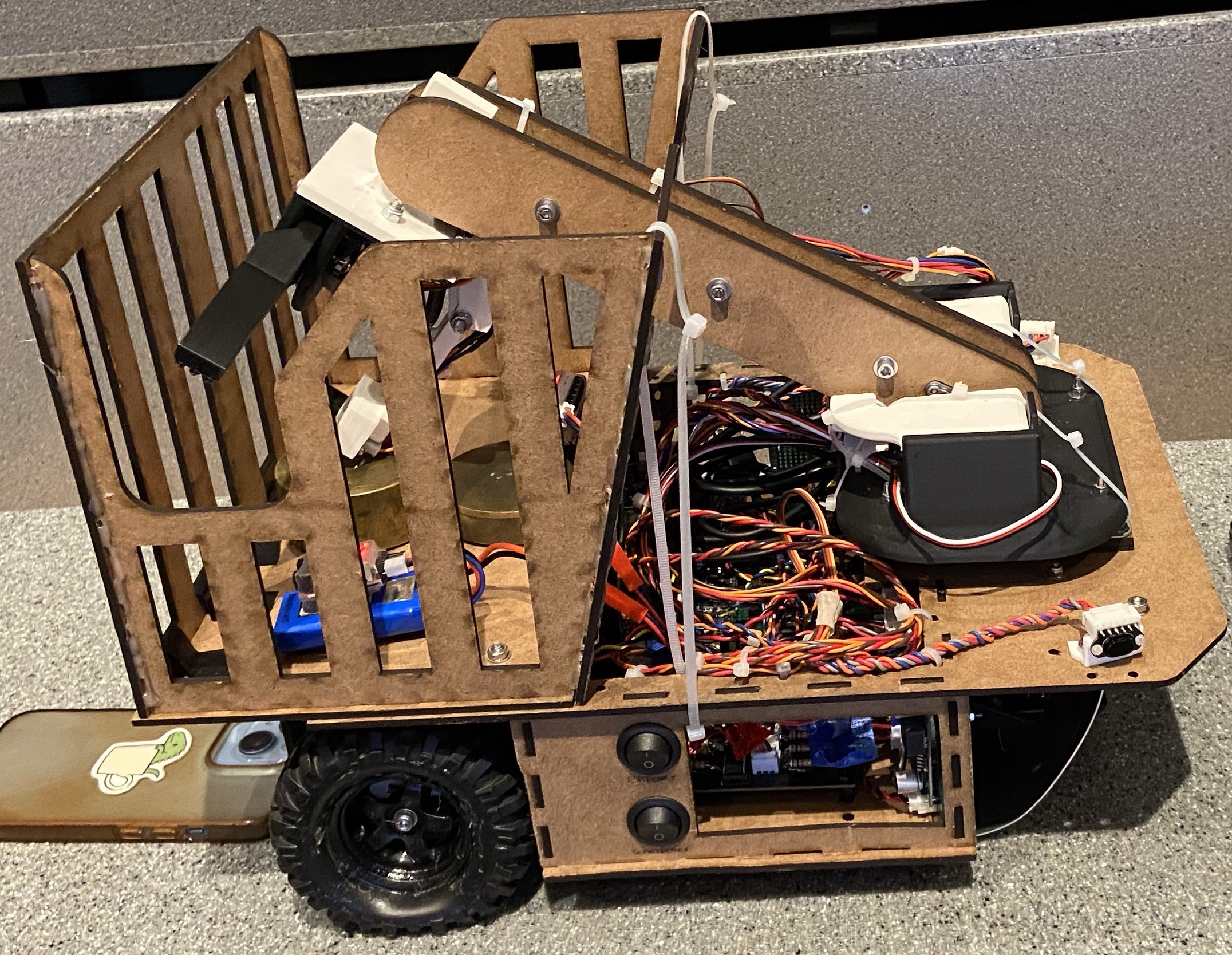 Side view of robot